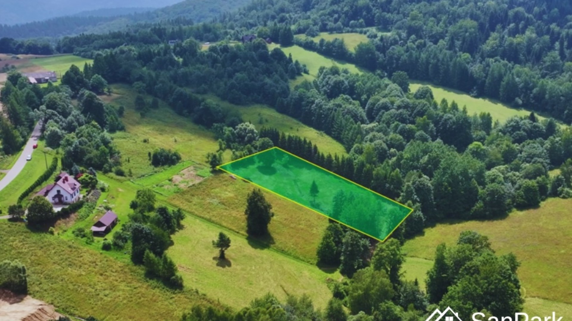 Działka na sprzedaż