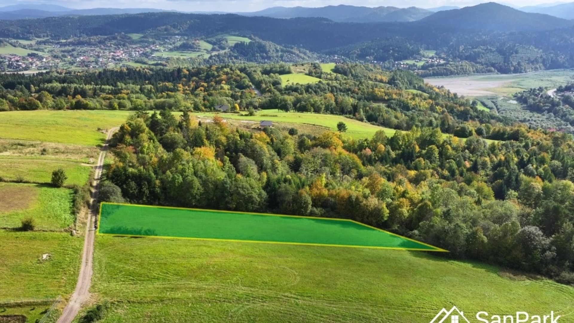 Działka na sprzedaż