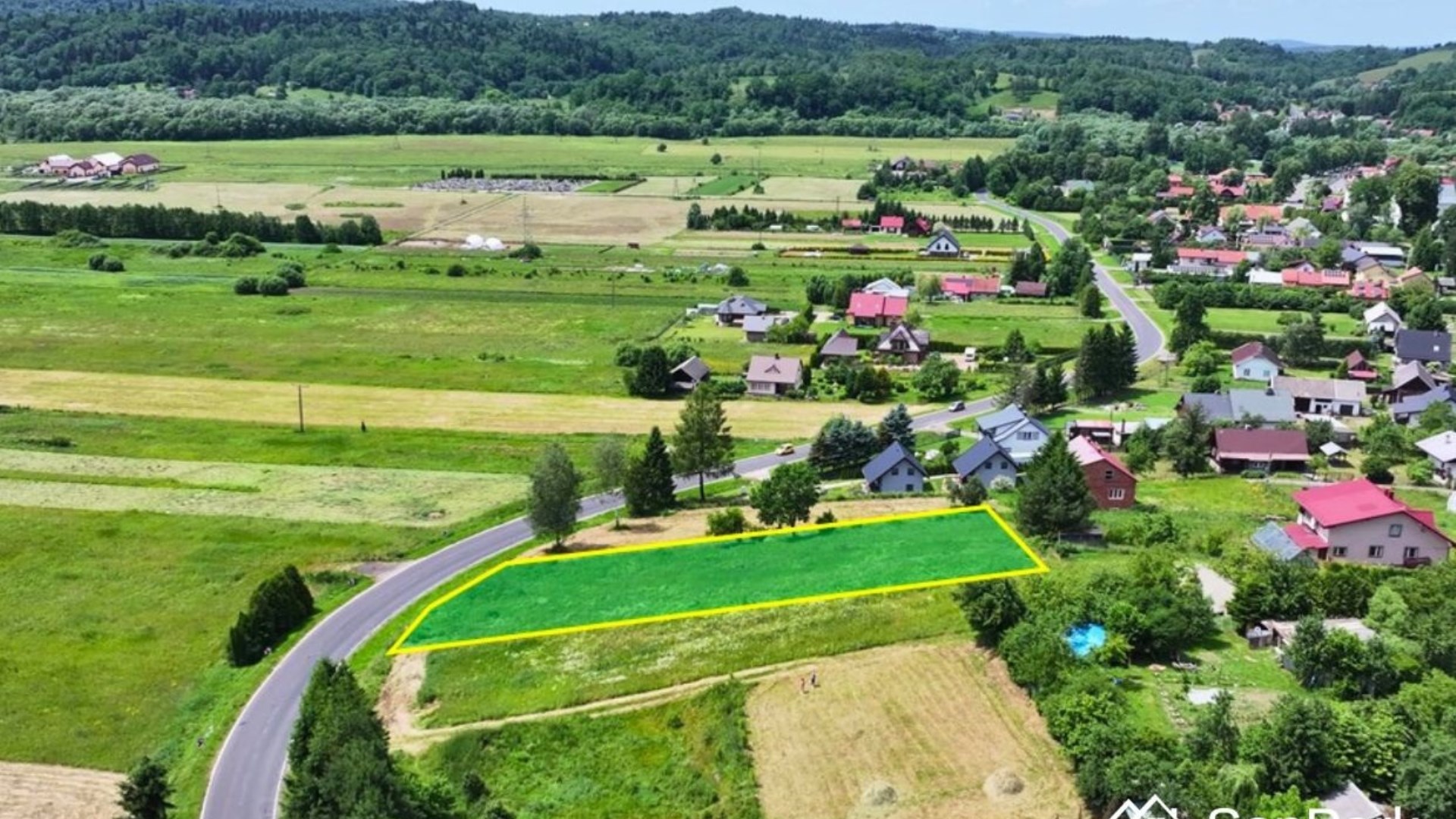 Działka na sprzedaż