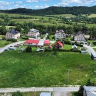 Działka inwestycyjna, Lutowiska