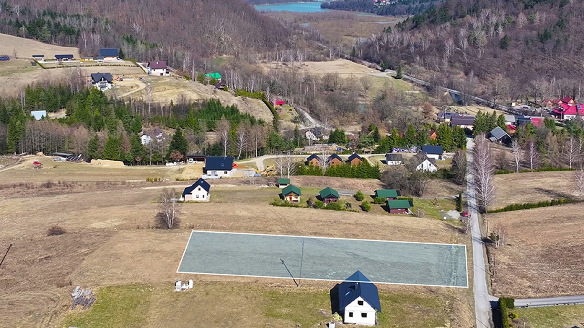 Bukowiec k. Soliny – działka z warunkami zabudowy