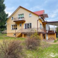 Dom niedaleko Jeziora Solińskiego