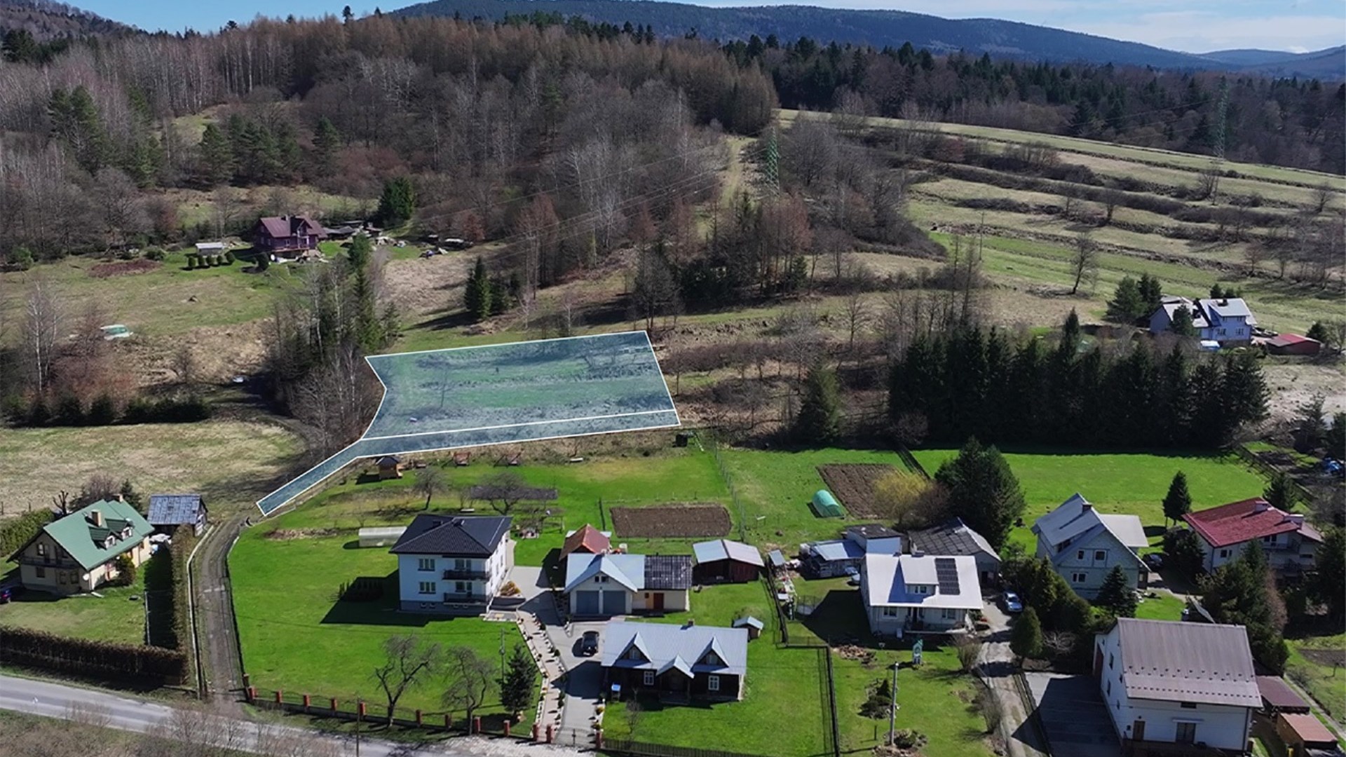 Działka na sprzedaż