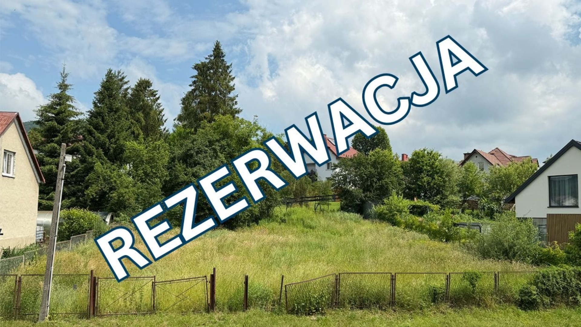 Działka budowlana w centrum Ustrzyk Dolnych